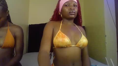 Snapshot of monchi_kiss chatting on 18, 5, 2026 MonchiTalrianmaraladasha online show from 18, 5, 2026