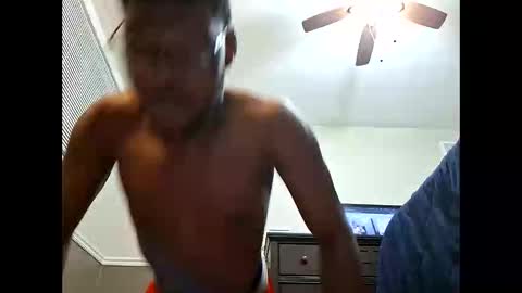 Snapshot of moneyboysaveg548 chatting on 11, 2, 2026 moneyboysaveg548 online show from 11, 2, 2026