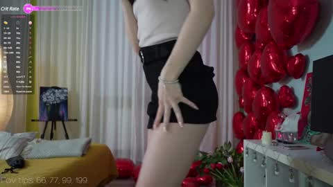 Snapshot of moni_carroll chatting on 8, 3, 2025 Monia Help me get 20000 subscribers online show from 8, 3, 2025