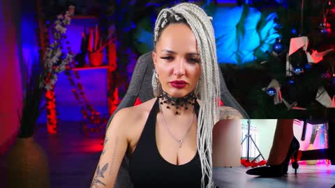 Monika online show from 9, 1, 2025