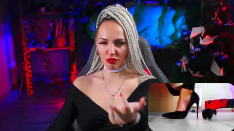 Monika online show from 11, 1, 2025