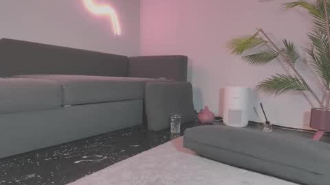 Monica online show from 27, 3, 2026