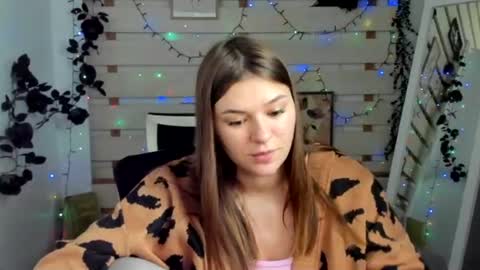 Monika online show from 6, 4, 2026