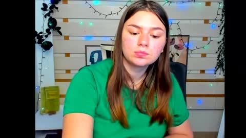 Snapshot of monika_youu chatting on 11, 5, 2026 Monika online show from 11, 5, 2026
