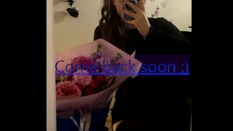 Snapshot of monika_youu chatting on 18, 5, 2026 Monika online show from 18, 5, 2026