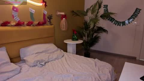 Monika online show from 15, 1, 2025