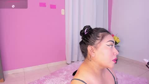 monikk__harrison online show from 4, 1, 2025