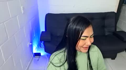 monikk__harrison online show from 30, 3, 2026