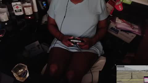 Monique Miles online show from 20, 6, 2026