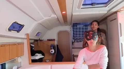 Monk and Mia online show from 13, 4, 2026