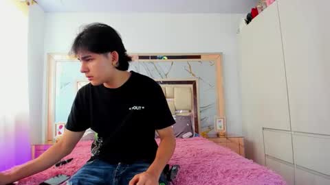 monky_0002 online show from 24, 3, 2026