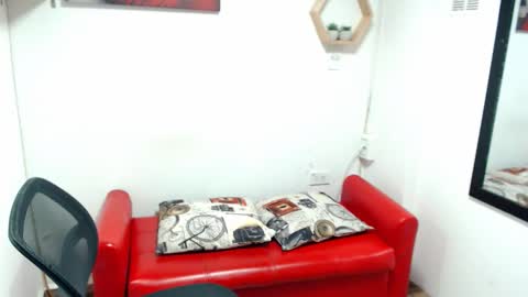 monserrat_diva online show from 12, 2, 2026