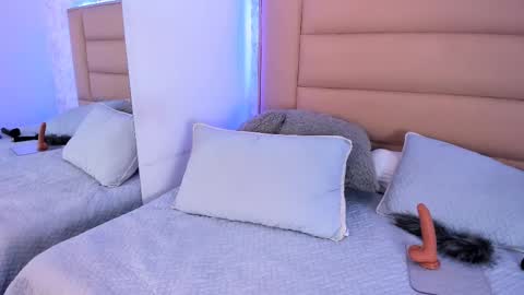 Adriana online show from 24, 2, 2025