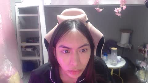 ELYSE A SIMPLE GIRL online show from 16, 11, 2025