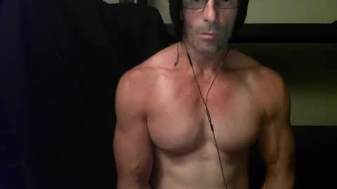 Snapshot of monsterdildos chatting on 9, 1, 2025 monsterdildos online show from 9, 1, 2025