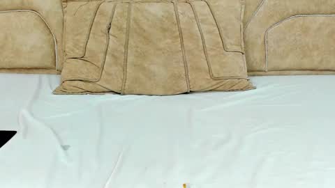 Linda Darling online show from 22, 1, 2025