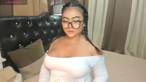 Snapshot of monstrouscockdivaontop chatting on 19, 9, 2025 Ruthie online show from 19, 9, 2025