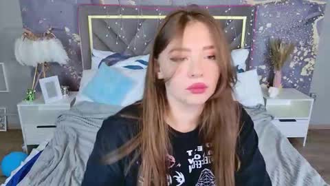 Snapshot of moon__bunny chatting on 15, 3, 2026 Moon Bunny online show from 15, 3, 2026