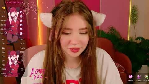 Snapshot of moon__bunny chatting on 1, 4, 2026 Moon Bunny online show from 1, 4, 2026