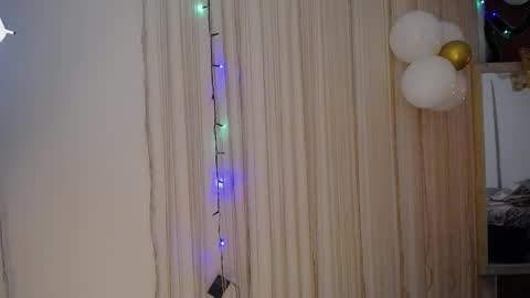 moon_and_fire_ online show from 11, 11, 2025