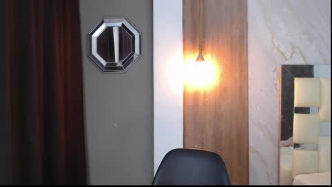 moon_and_fire_ online show from 25, 4, 2026