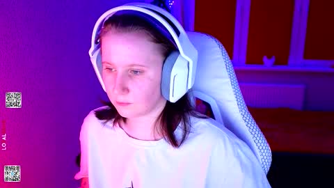 Lola online show from 6, 3, 2026