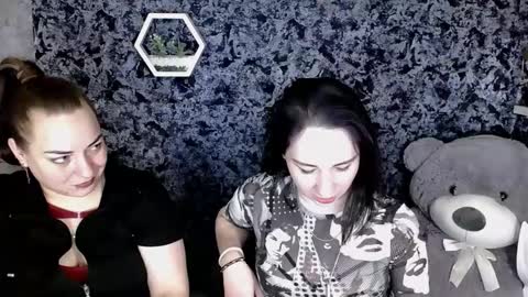 Snapshot of moon_foxy_ chatting on 17, 2, 2026 Diana online show from 17, 2, 2026