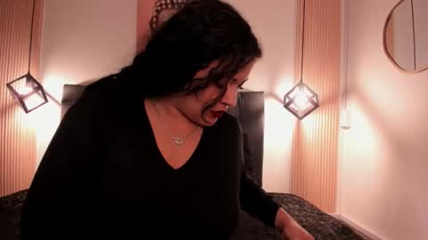 Moon  online show from 16, 1, 2026