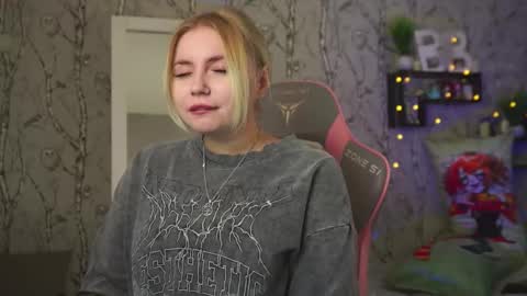 Emilia online show from 27, 2, 2026