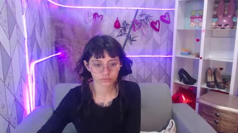 Charlotte online show from 15, 9, 2025