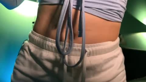 Snapshot of moonfaced_ chatting on 31, 3, 2026 Ann online show from 31, 3, 2026