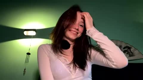 Snapshot of moonfaced_ chatting on 1, 4, 2026 Ann online show from 1, 4, 2026