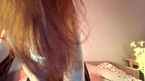 Snapshot of moonmimmi chatting on 28, 2, 2026 moonmimmi online show from 28, 2, 2026