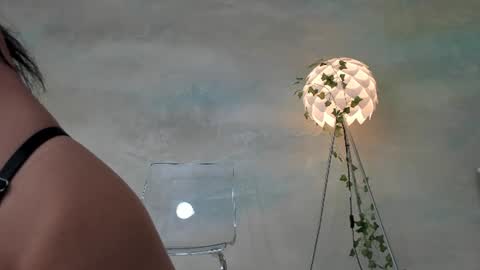 Snapshot of moonsshard chatting on 16, 7, 2026 Moon online show from 16, 7, 2026