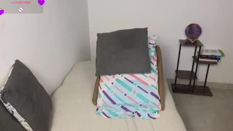 Moon Woman online show from 11, 4, 2026