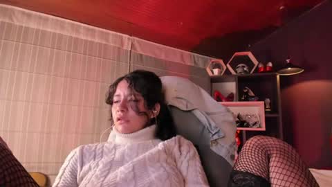 Snapshot of moony_14 chatting on 19, 6, 2026 Michelle online show from 19, 6, 2026