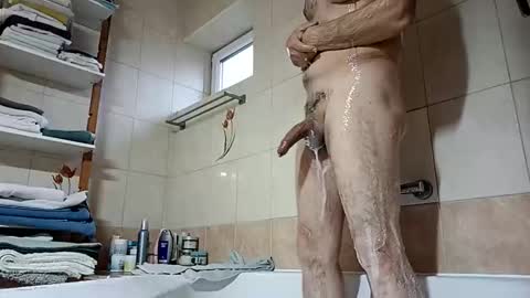 moos1 online show from 16, 4, 2026