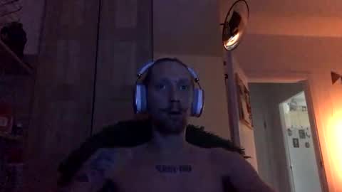 Snapshot of mopsmudrec chatting on 9, 11, 2025 mopsmudrec online show from 9, 11, 2025