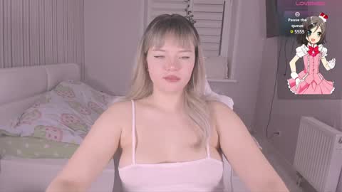 Snapshot of moranosofia chatting on 5, 12, 2024 Sofia online show from 5, 12, 2024