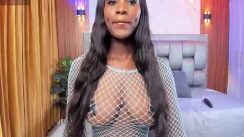 Snapshot of more_hott chatting on 13, 9, 2025 more hott online show from 13, 9, 2025