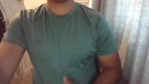 Snapshot of morenolatin19 chatting on 26, 5, 2026 Jos Luis online show from 26, 5, 2026
