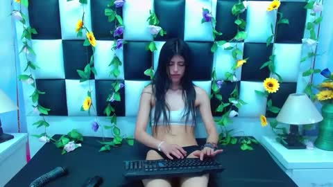 morganasmit_ online show from 3, 2, 2025