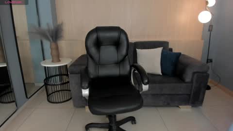 Morgan Hicks online show from 26, 1, 2025