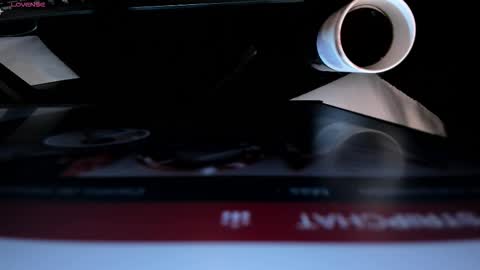 Morgan Hicks online show from 19, 10, 2025