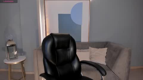 Snapshot of morganhicks chatting on 2, 2, 2026 Morgan Hicks online show from 2, 2, 2026