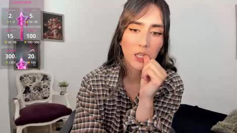 Snapshot of moriahhoe chatting on 17, 10, 2025 Moriah online show from 17, 10, 2025