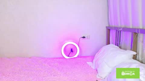 Snapshot of morninbunny_ chatting on 25, 2, 2026 Emilia online show from 25, 2, 2026