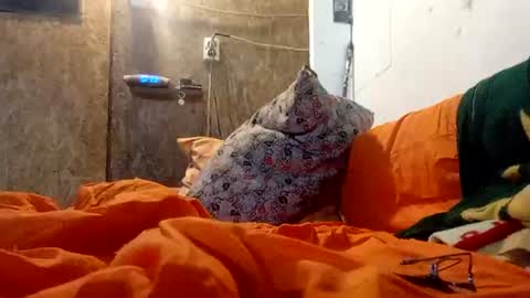 Snapshot of mospeleu chatting on 20, 6, 2026 Nomadu online show from 20, 6, 2026