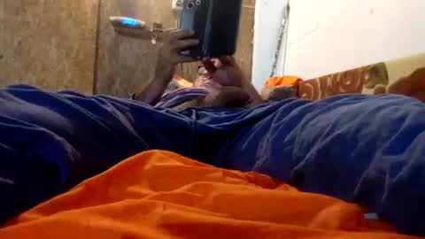Snapshot of mospeleu chatting on 21, 6, 2026 Nomadu online show from 21, 6, 2026