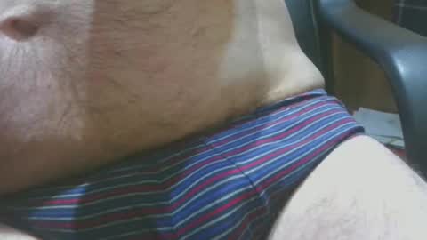 Snapshot of moth12 chatting on 1, 12, 2025 moth12 online show from 1, 12, 2025